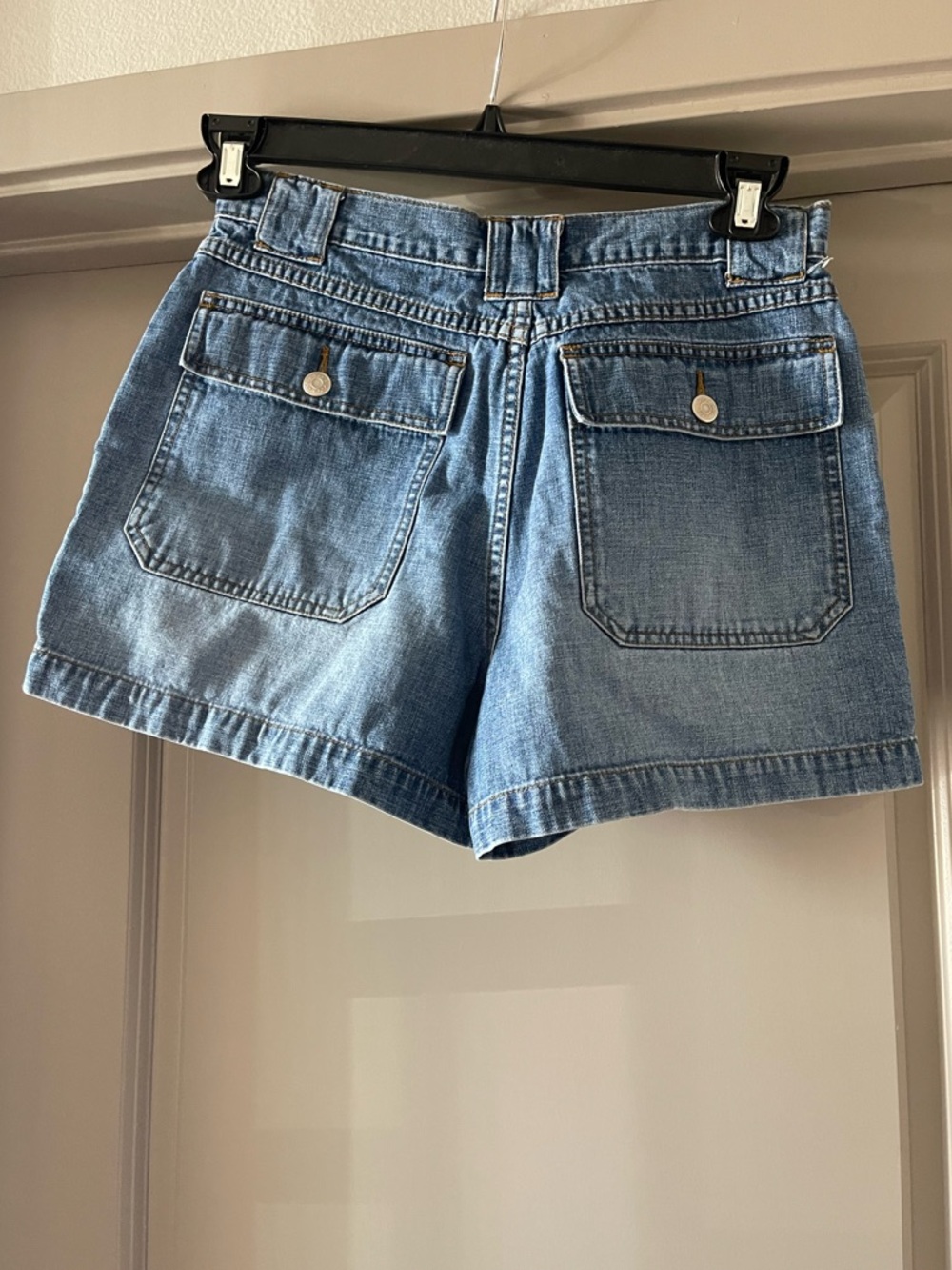 VINTAGE 955 Originals High-Rise Light Denim Utility Jean Shorts - Picture 3 of 3